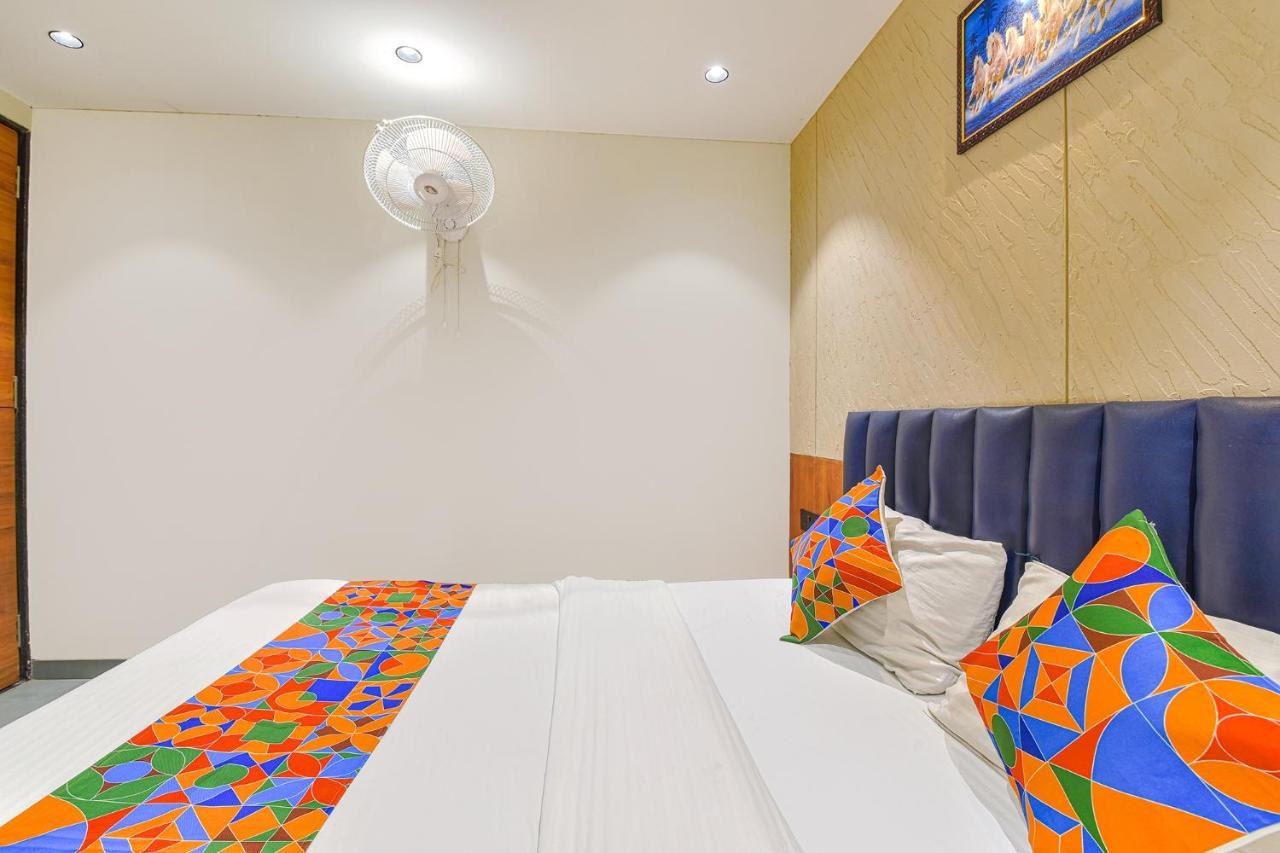 Fabhotel Udhna Inn, Near Udhna Junction Surat Ngoại thất bức ảnh
