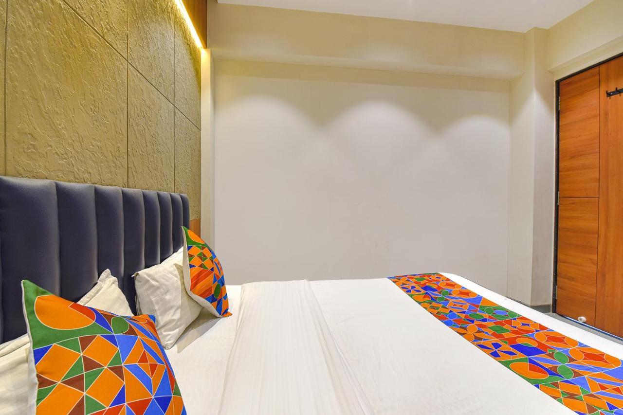 Fabhotel Udhna Inn, Near Udhna Junction Surat Ngoại thất bức ảnh